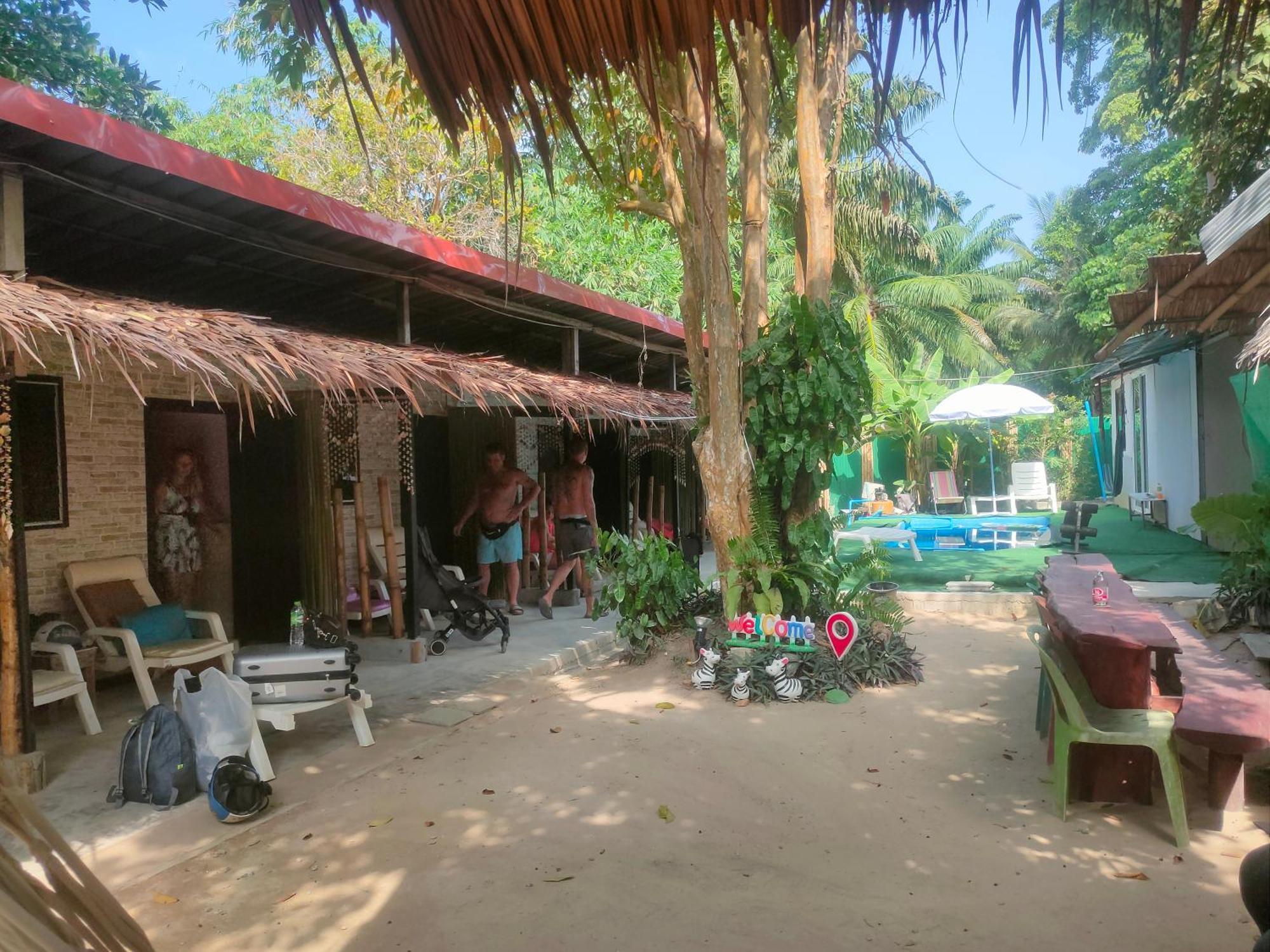 Row House Long Beach Krabi town Екстериор снимка