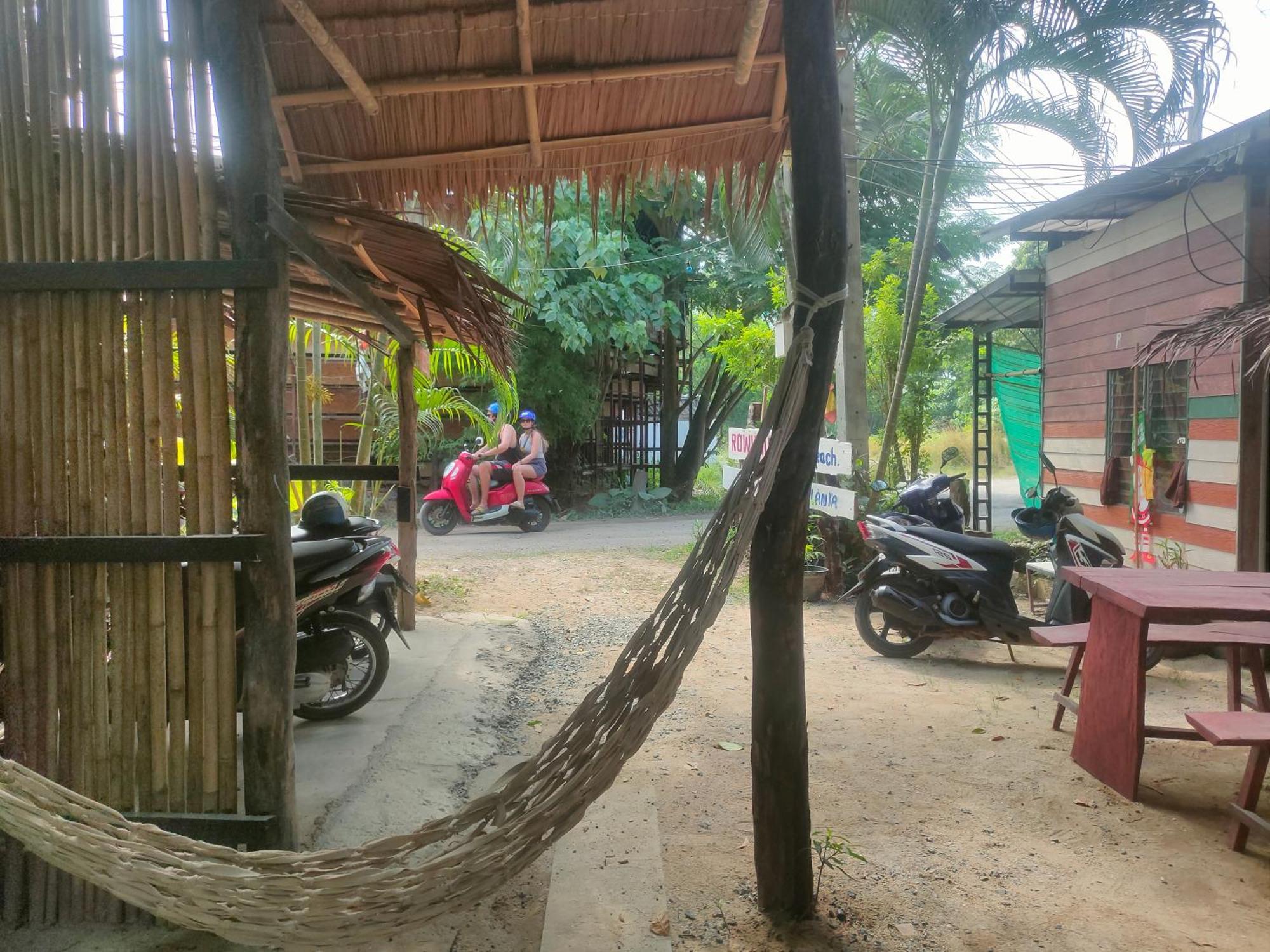 Row House Long Beach Krabi town Екстериор снимка